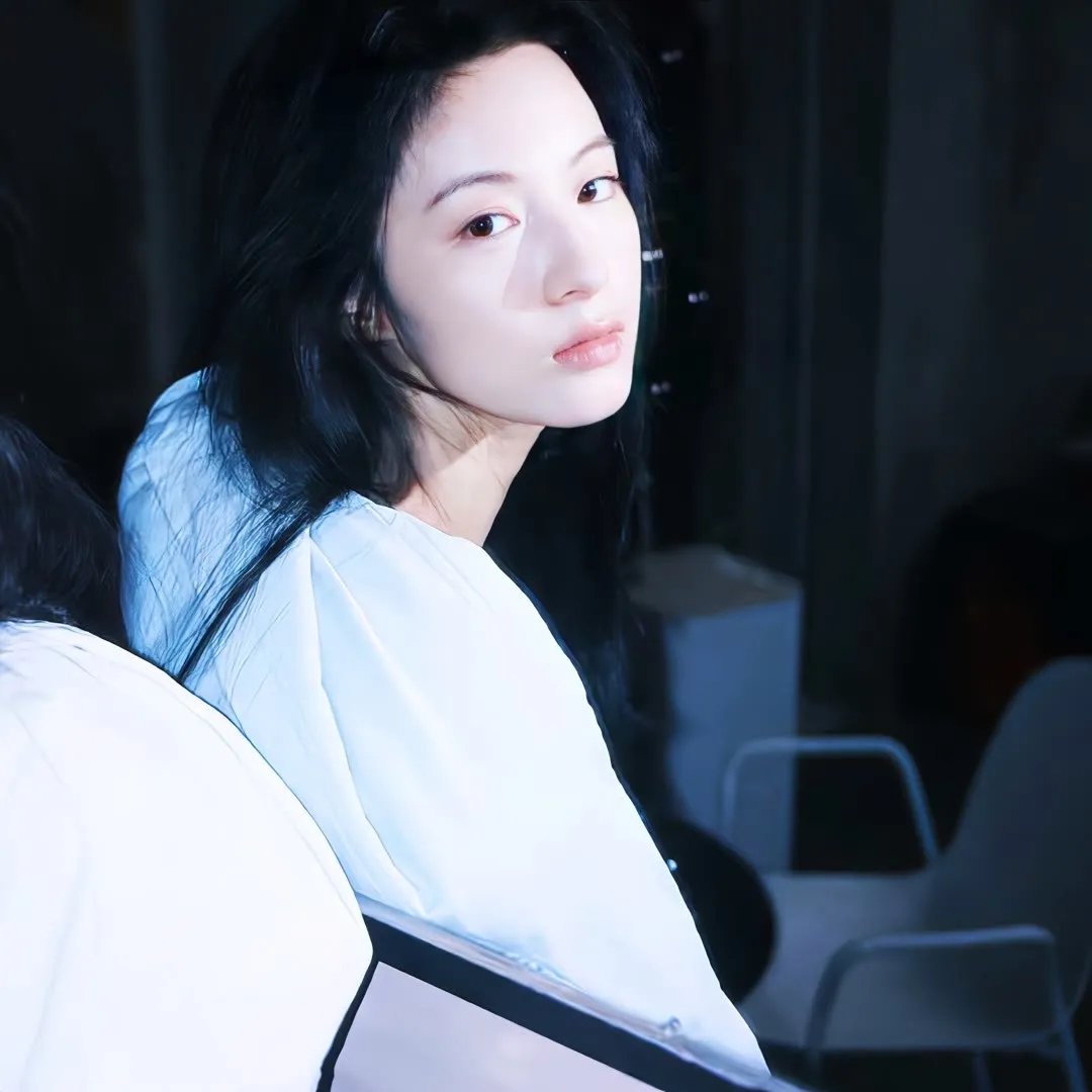 她的日与夜